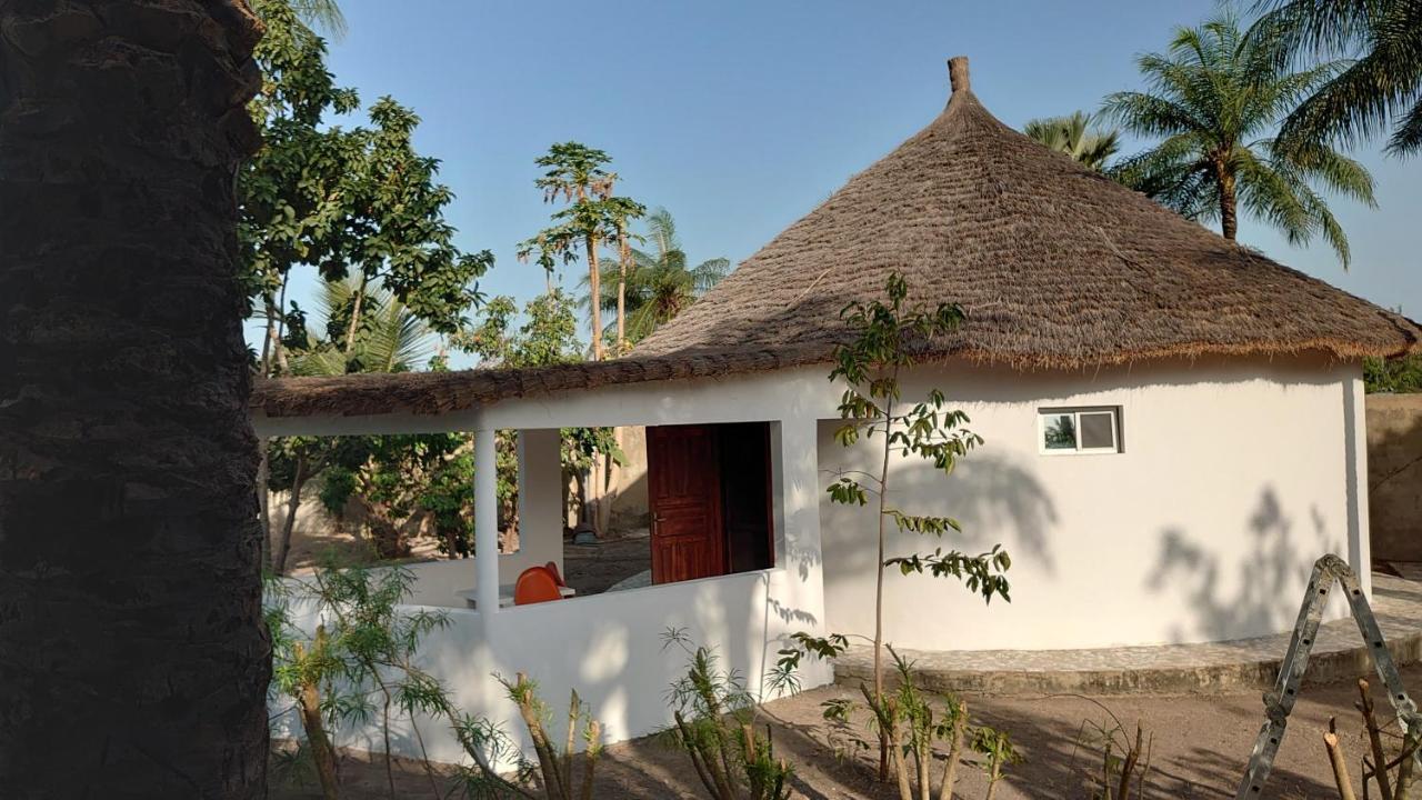 Case traditionnelle diola au bord de l'océan Cabo Skirring Exterior foto